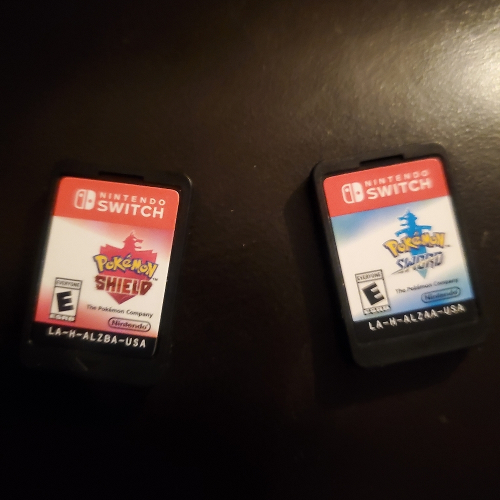 Nintendo Switch, Wireless Controller 2 Games - image 2